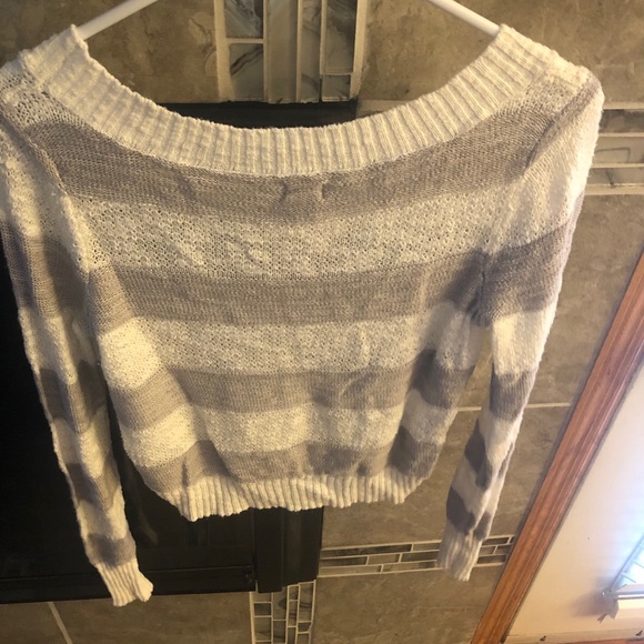 Sweater - Picture 2 of 2